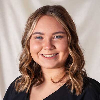 Photo of Arianna Pickering, Studio Instructor